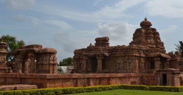 rocks history pattadkal karnataka