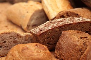 bread baker's dozen american folktale