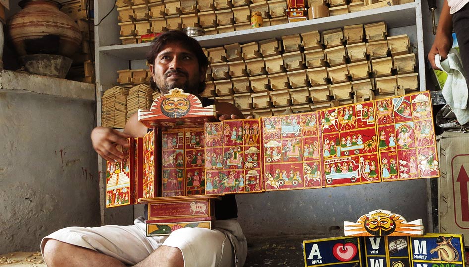 Kaavad craftsmen storytelling in rajasthan